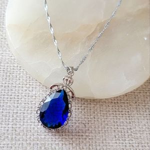 Teardrop Blue Cubic Zirconia Royal Pendant Necklace Intricate 925 Silver Tone
